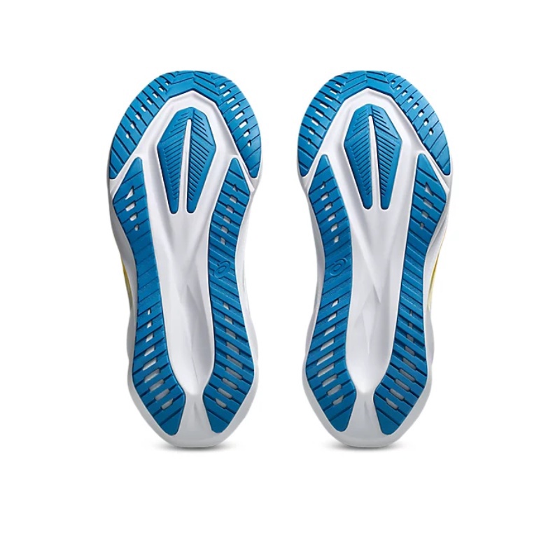 Jual Sepatu Lari Asics Novablast 5 Gravel White Original 1011B974.020 - v3.ncrsport.com