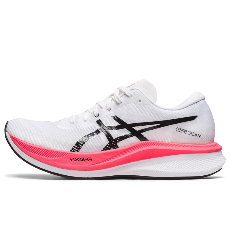 Jual Sepatu Lari Wanita Asics Wmns Magic Speed 3 White Original 1012B518-100 - v3.ncrsport.com