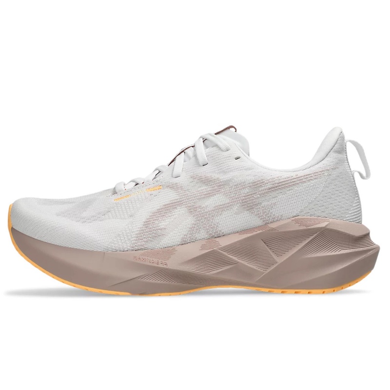 Jual Sepatu Lari Wanita Asics Wmns Novablast 5 Standard White Fawn Original 1012B765.102 - v3.ncrsport.com