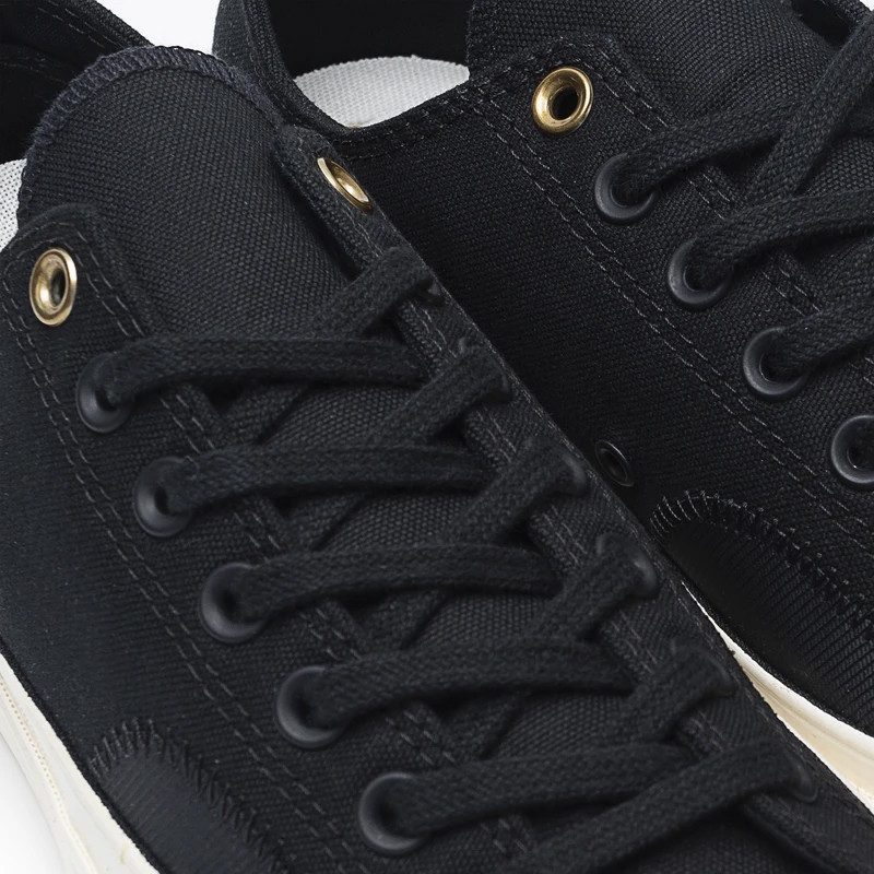 Jual Sepatu Sneakers Converse Chuck Taylor 70 Clean N Preme Ox Black Egret Original 167819C - v3.ncrsport.com