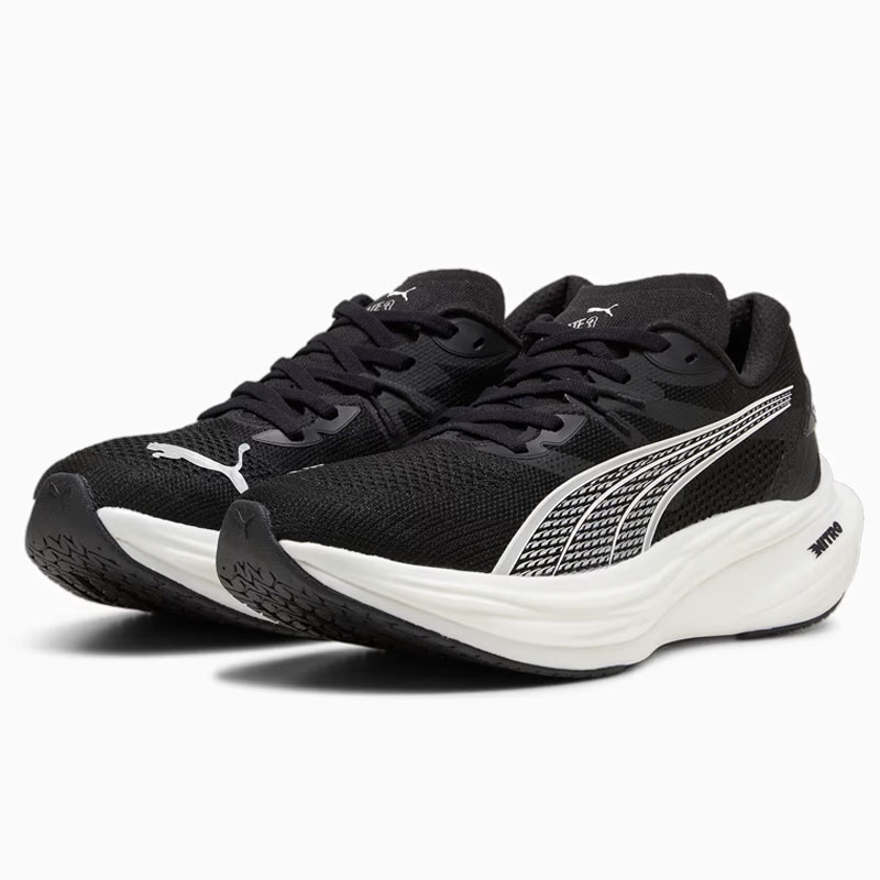Jual Sepatu Lari Puma Deviate Nitro 3 Puma Black-Puma White Original 309707-01 - v3.ncrsport.com