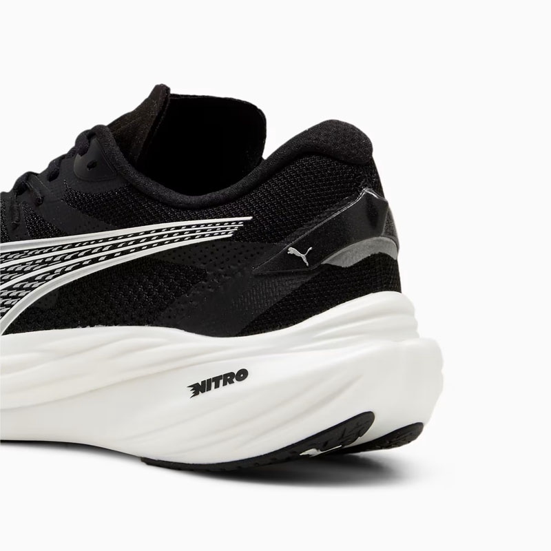 Jual Sepatu Lari Puma Deviate Nitro 3 Puma Black-Puma White Original 309707-01 - v3.ncrsport.com