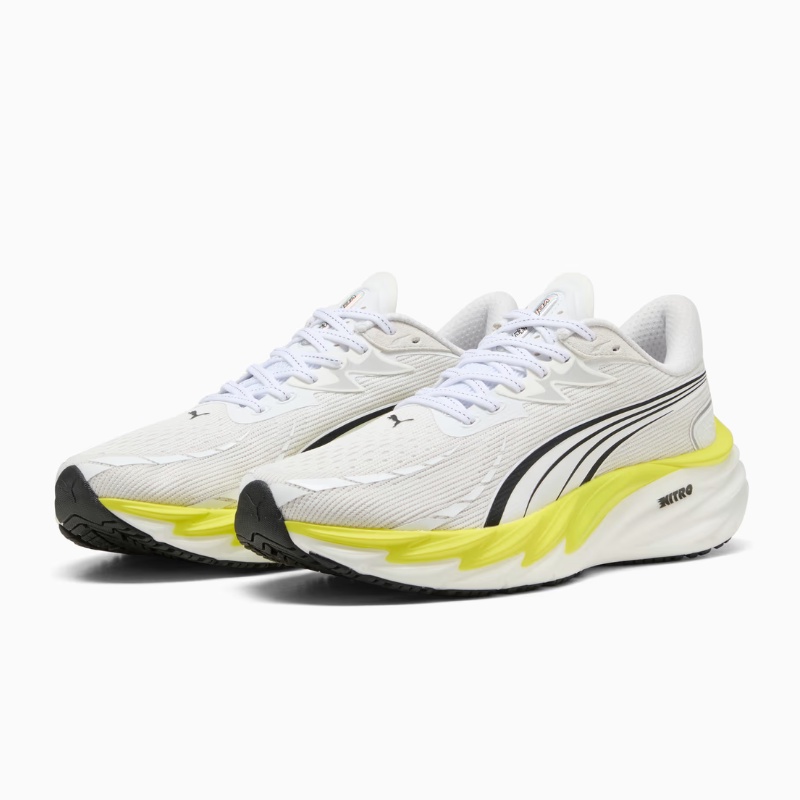 Jual Sepatu Lari Puma Velocity Nitro™ 4 White-Lux Lime Original 311140-15 - v3.ncrsport.com