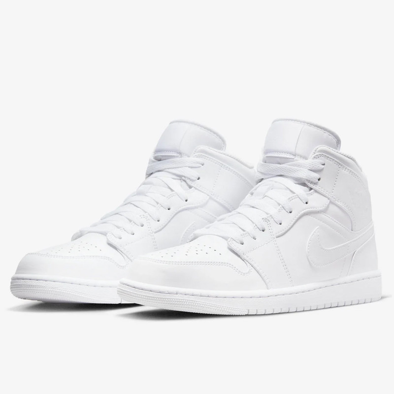 Jual Sepatu Sneakers Air Jordan Aj 1 Mid Triple White Original 554724-136 - v3.ncrsport.com