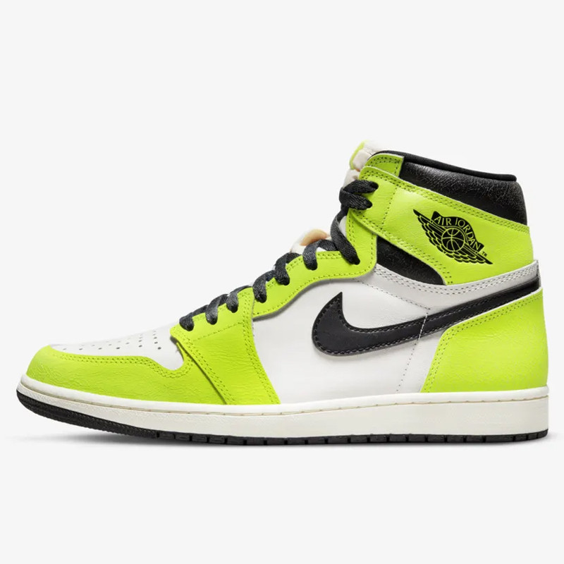 Jual Sepatu Sneakers Air Jordan Aj 1 Retro High Og Volt Original 555088-702 - v3.ncrsport.com