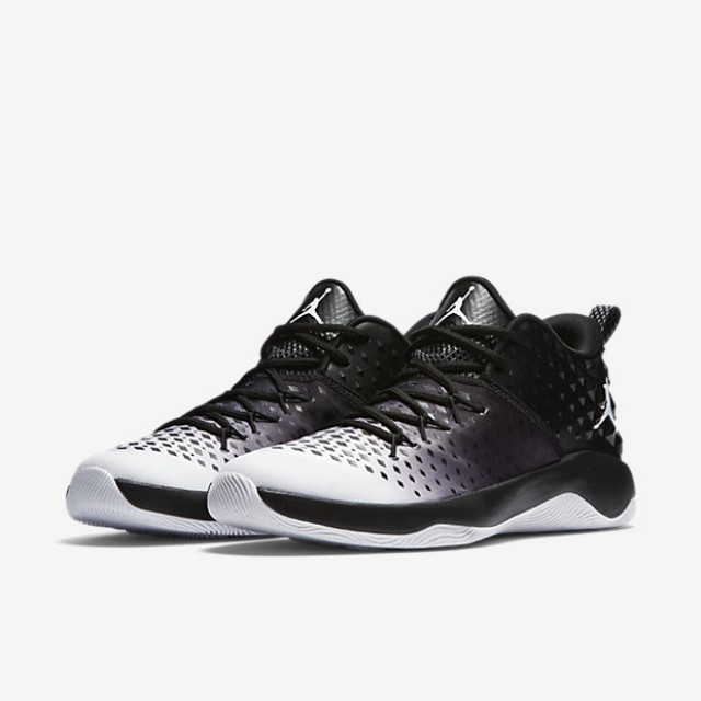 Jual Sepatu Basket Air Jordan Extra.fly Black White Original 854551-110 - v3.ncrsport.com