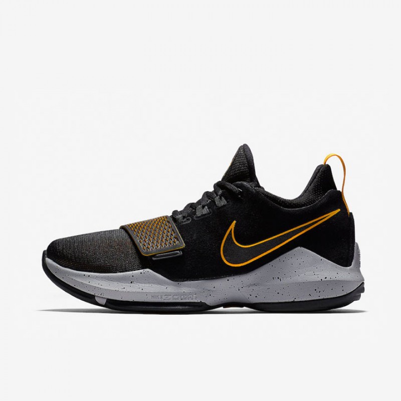 Jual Sepatu Basket Nike Pg 1 Black University Gold Original 878627-006 - v3.ncrsport.com Jual Sepatu Basket Nike Pg 1 Black University Gold Original 878627-006 - v3.ncrsport.com