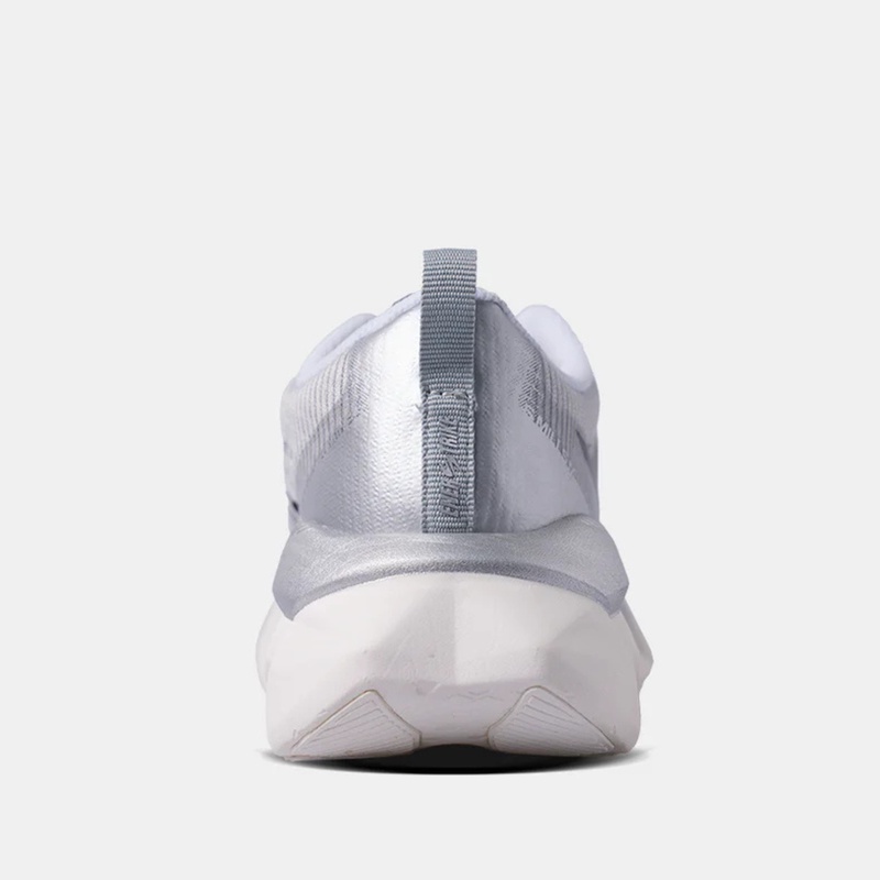 Jual Sepatu Lari Mills Enerstrike Blitz M2 Lt.grey - Black Original 9104107 - v3.ncrsport.com