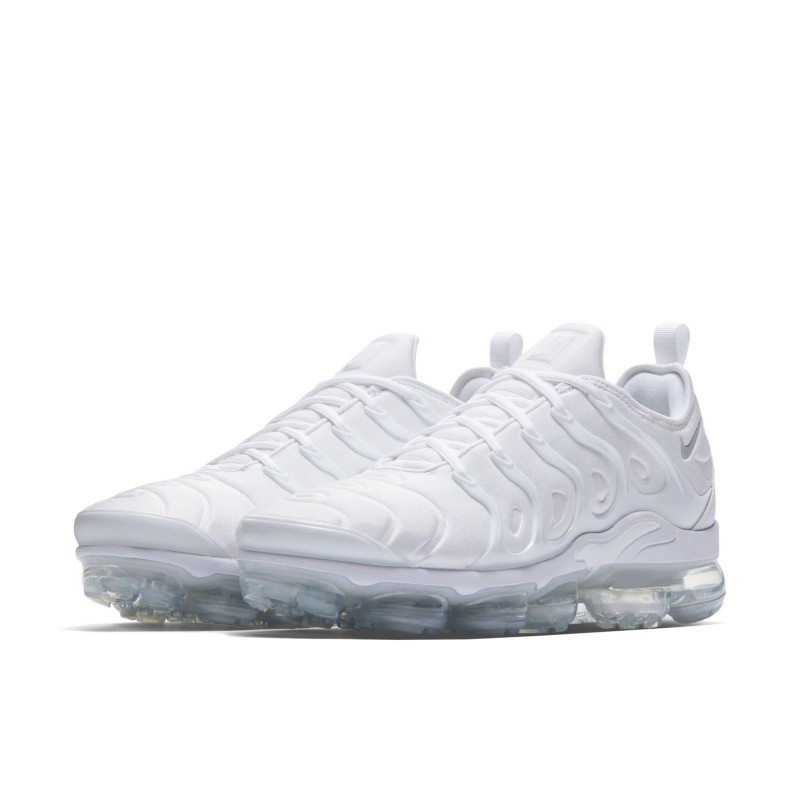 Jual Sepatu Lari Nike Air Vapormax Plus White Original 924453-100 - v3.ncrsport.com