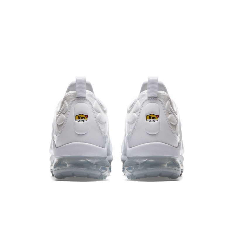 Jual Sepatu Lari Nike Air Vapormax Plus White Original 924453-100 - v3.ncrsport.com