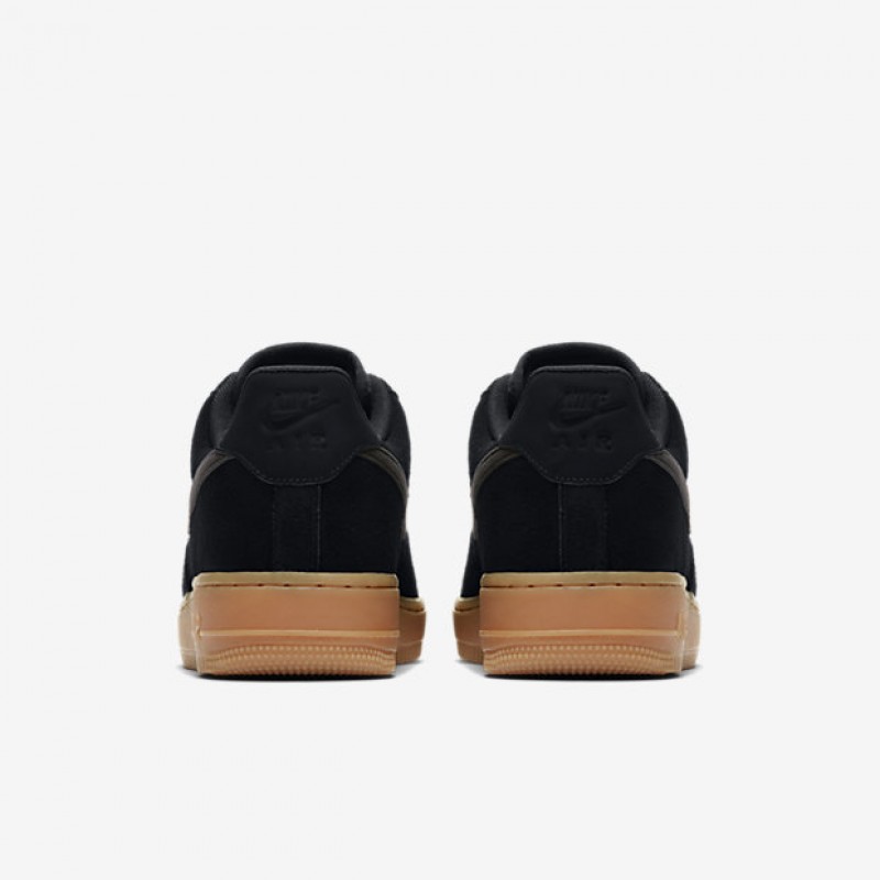 Jual Sepatu Sneakers Nike Air Force 1 07 Lv8 Suede Black Gum Original Aa1117-001 - v3.ncrsport.com