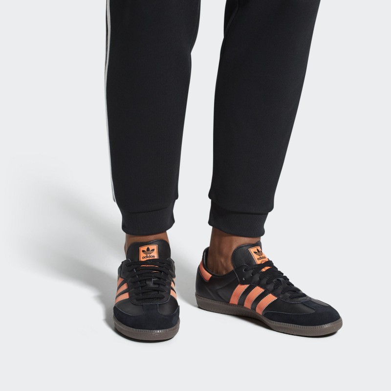 Jual Sepatu Sneakers Adidas Samba Og Black Orange Original B75804 - v3.ncrsport.com