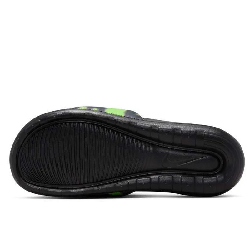 Jual Sandal Sneakers Nike Victori One Slide Print Black Green Original Cn9678-301 - v3.ncrsport.com