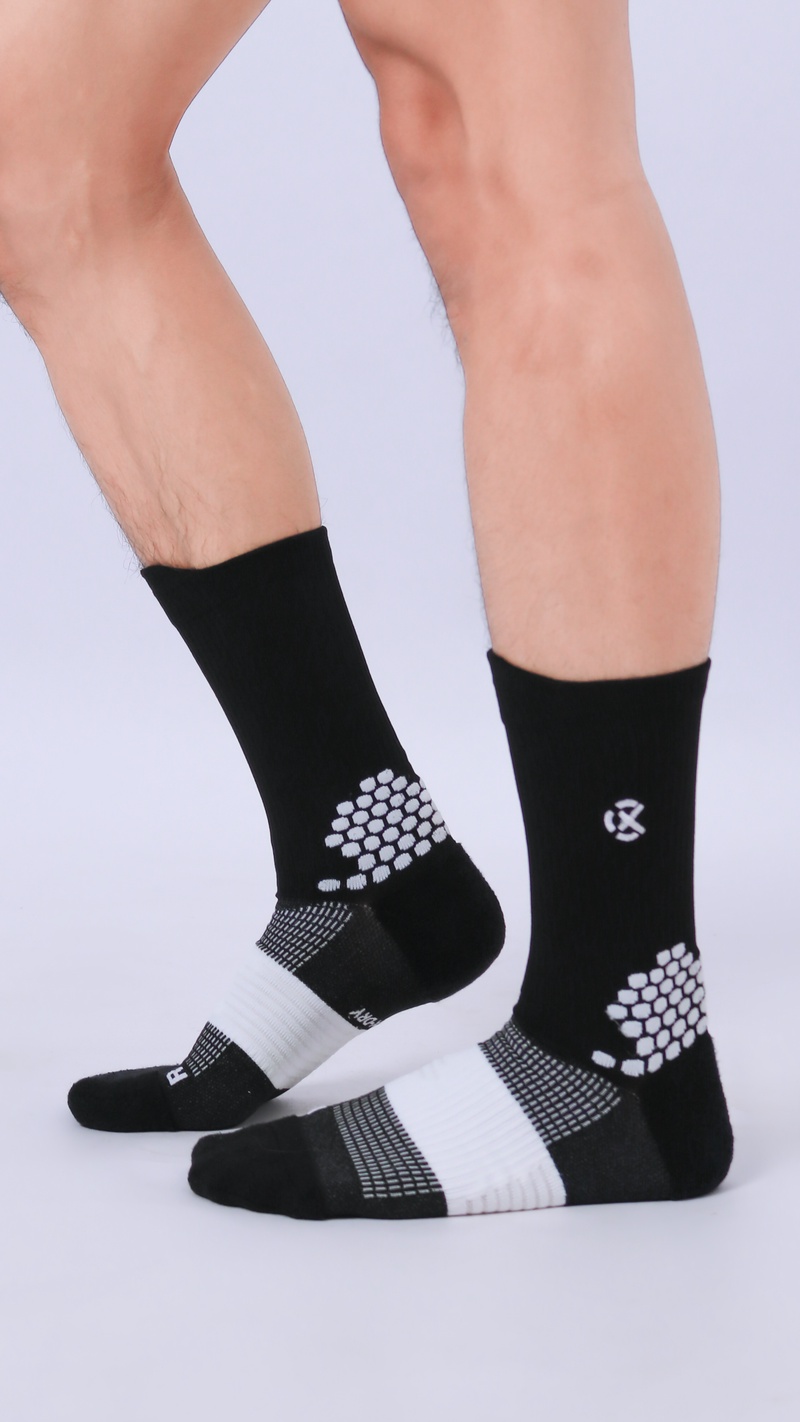 Jual Kaos Kaki Lari Rechampx Pwr-Run Crew Socks 1X Black White Original Cx-R280105-010 - v3.ncrsport.com