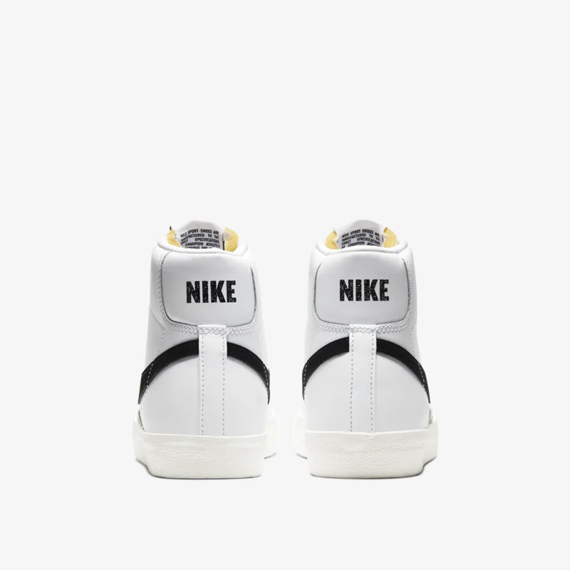 Jual Sepatu Sneakers Wanita Nike Wmns Blazer Mid '77 Vintage White Original Cz1055-100 - v3.ncrsport.com