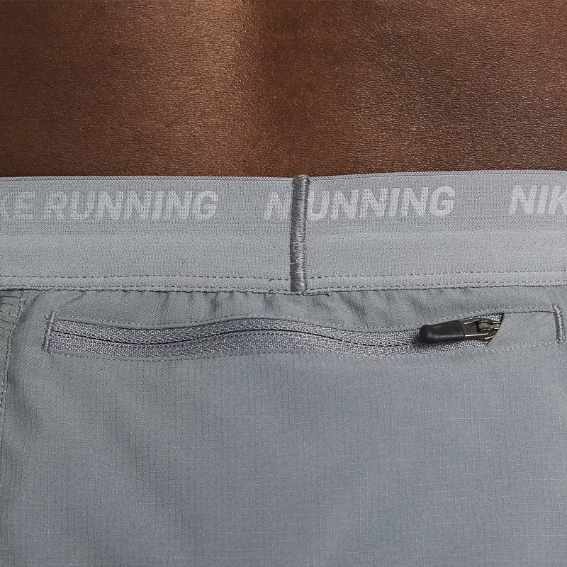 Jual Celana Lari Nike As M Nk Df Stride 5In Bf Shrt Smoke Grey Original Dm4756-084 - v3.ncrsport.com