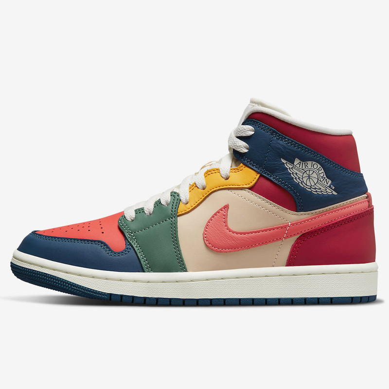 Beli Sepatu Sneakers Wanita Air Jordan Wmns Aj 1 Mid Multicolor Original Dn3738-400