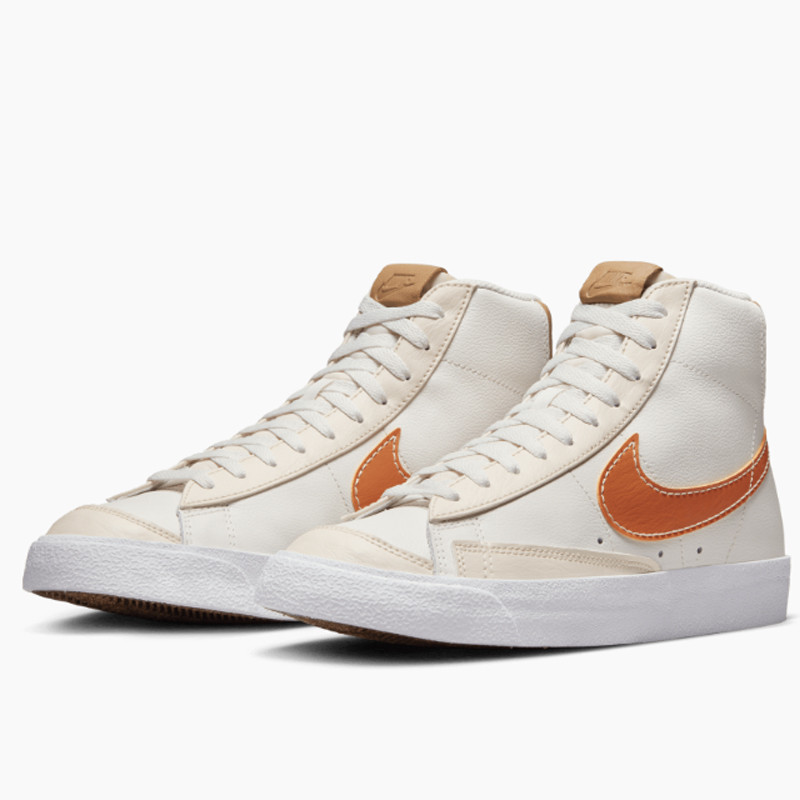 Jual Sepatu Sneakers Nike Blazer Mid '77 Emb Inspected By Swoosh Phantom Original Dq7674-001 - v3.ncrsport.com