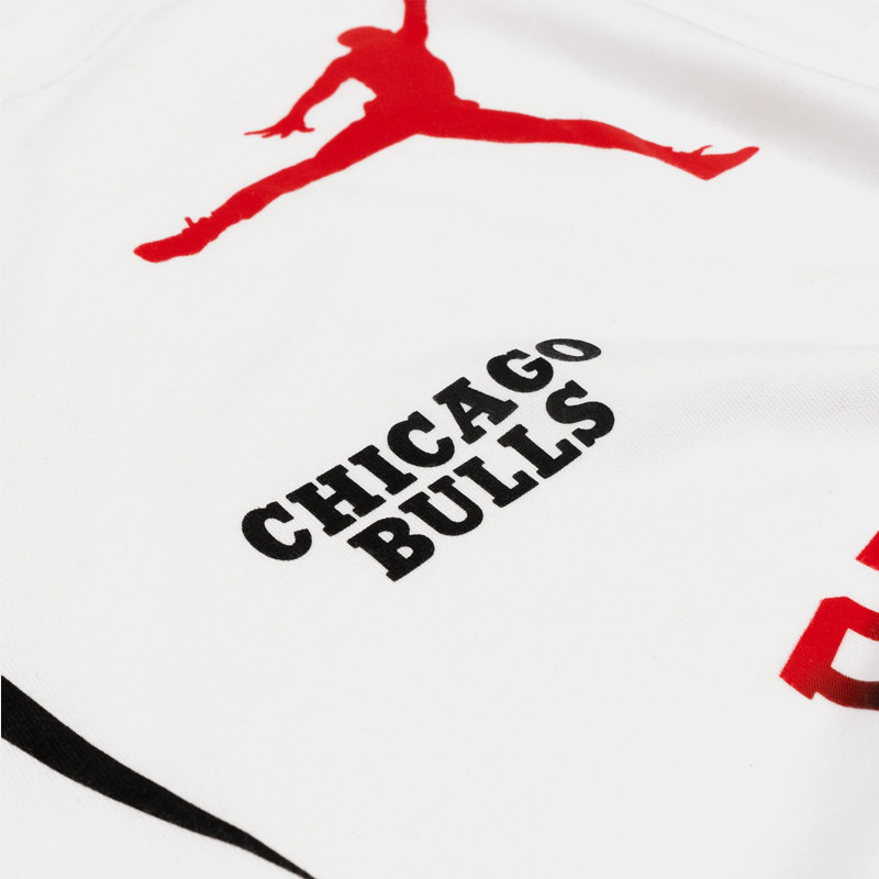 Jual Baju Basket Air Jordan Chicago Bulls Courtside Statement Edition Tee White Original Dv5716-100 - v3.ncrsport.com