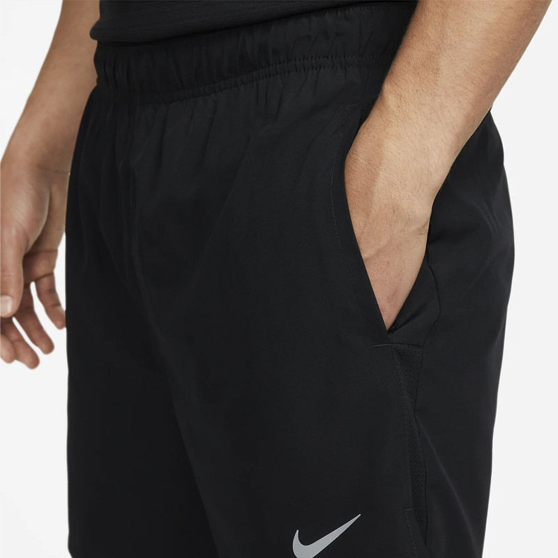 Jual Celana Lari Nike Dri-Fit Challenger Shorts Black Original Dv9364-010 - v3.ncrsport.com