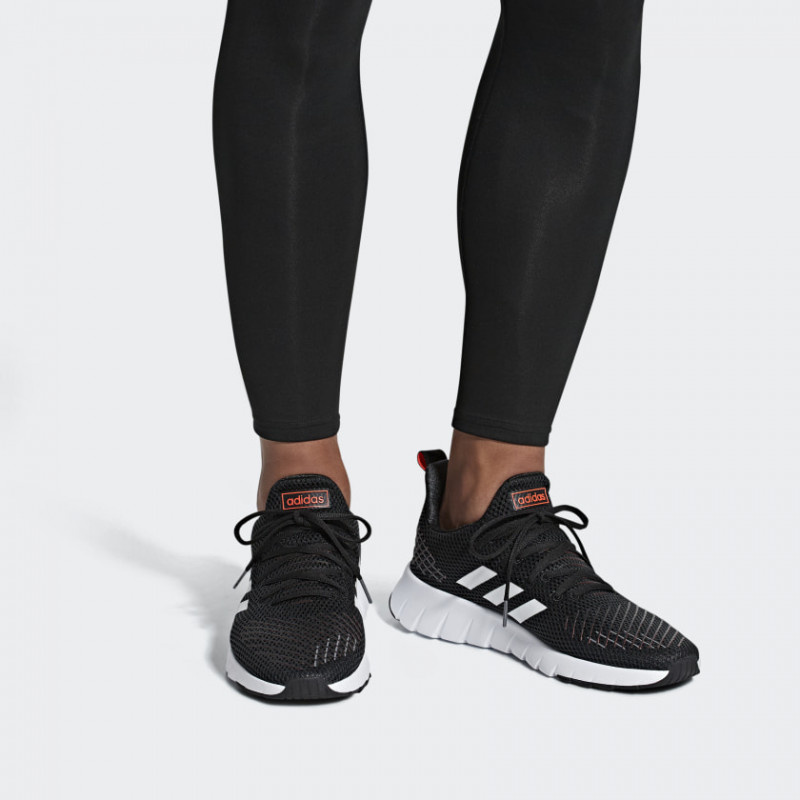 Jual Sepatu Lari Adidas Asweego Core Black Original F37038 - v3.ncrsport.com