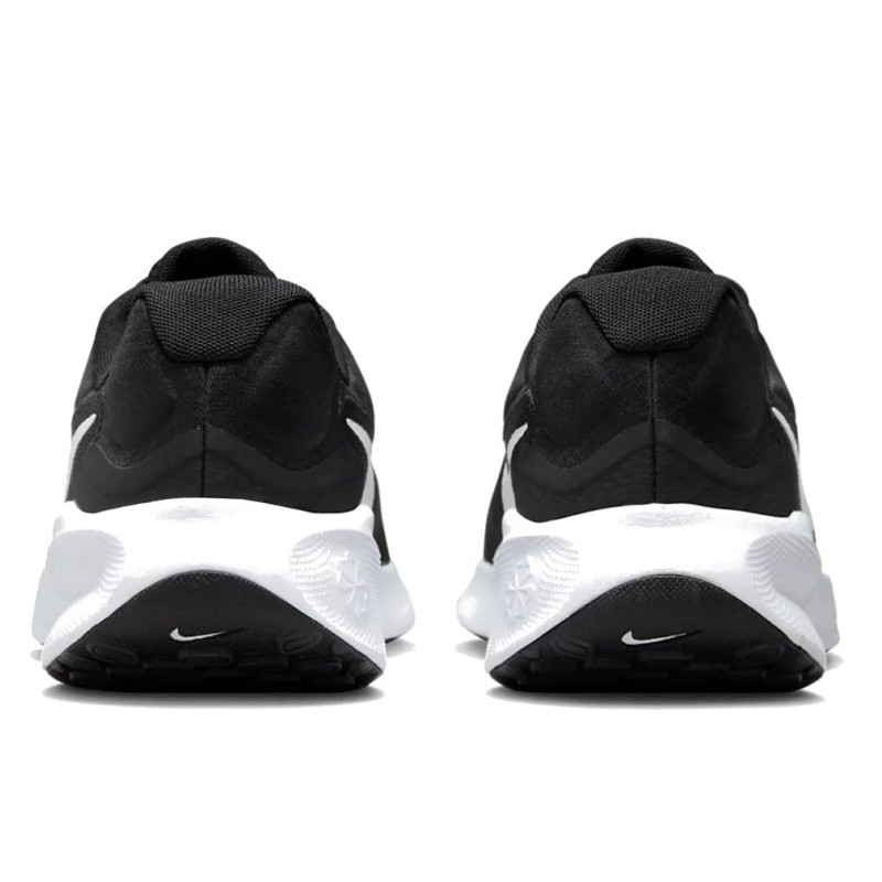 Jual Sepatu Lari Nike Revolution 7 Black White Original Fb2207-001 - v3.ncrsport.com