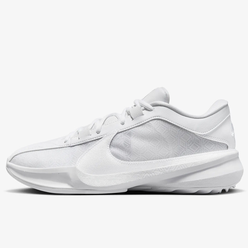 Jual Sepatu Basket Nike Zoom Freak 5 Tb Ep Triple White Original Fn7306-100 - v3.ncrsport.com