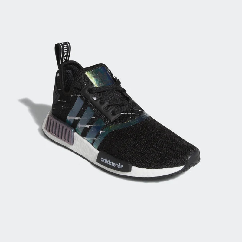 Jual Sepatu Sneakers Wanita Adidas Wmns Nmd_R1 Core Black Original Fw3331 - v3.ncrsport.com