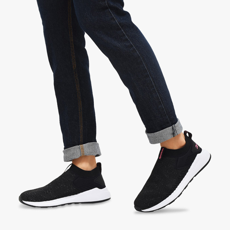 Jual Sepatu Sneakers Wanita Reebok Wmns Ever Road Dmx Slip On 2 Black Original Fx3081 - v3.ncrsport.com