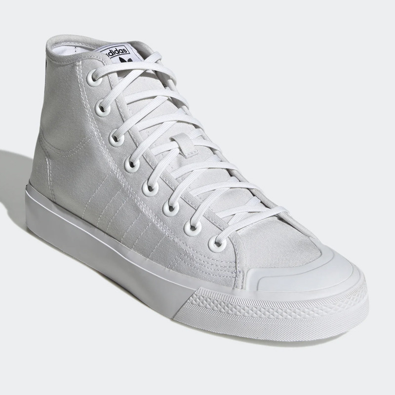Jual Sepatu Sneakers Adidas Nizza Hi Parley White Original Gv7607 - v3.ncrsport.com