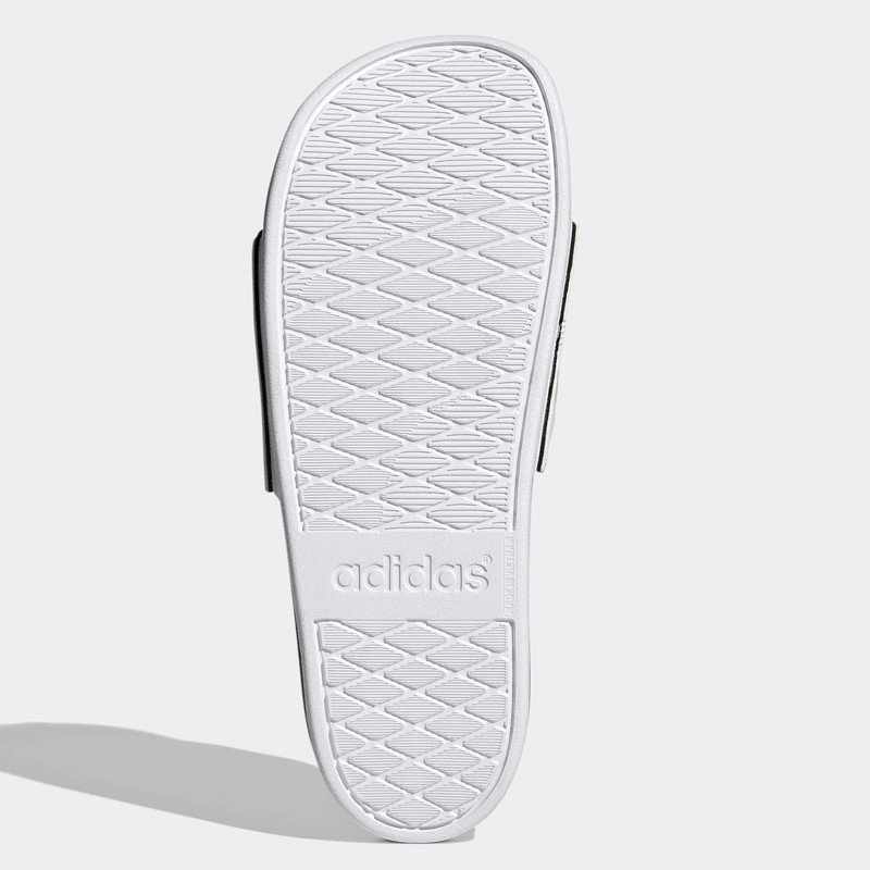 Jual Sandal Sneakers Adidas Adilette Comfort Slides White Original Gv9737 - v3.ncrsport.com