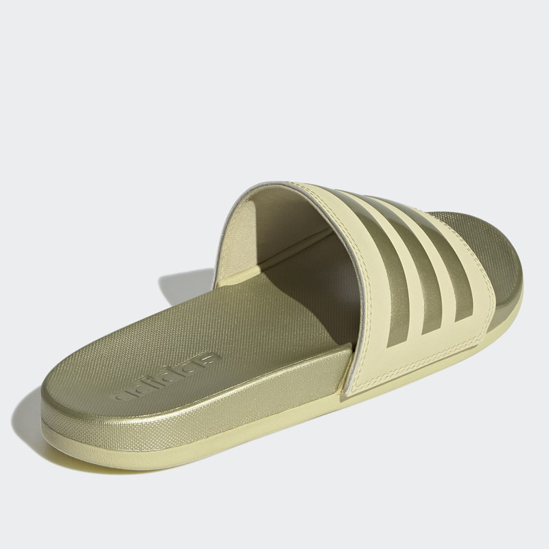 Jual Sandal Sneakers Wanita Adidas Wmns Adilette Comfort Slides Sandy Beige Original Gw8742 - v3.ncrsport.com