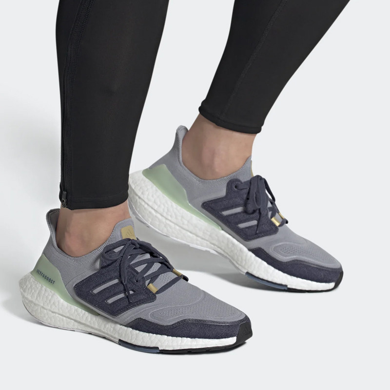 Jual Sepatu Lari Adidas Ultraboost 22 Halo Silver Original Gx9158 - v3.ncrsport.com