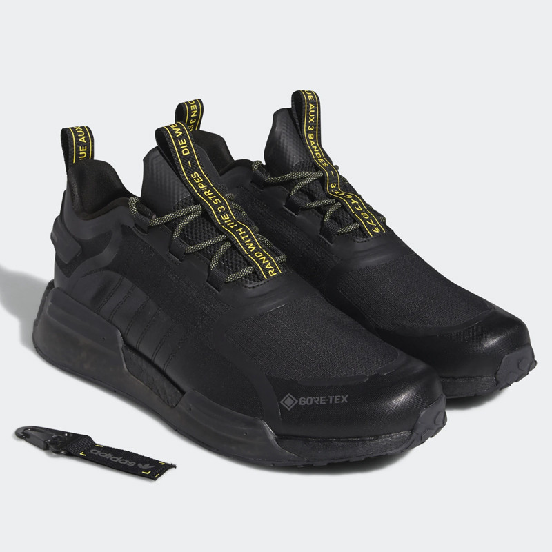 Jual Sepatu Sneakers Adidas Nmd_V3 Gore-Tex Black Original Gx9472 - v3.ncrsport.com