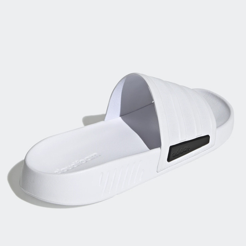 Jual Sandal Sneakers Adidas Racer Tr Slides White Original Gz1177 - v3.ncrsport.com