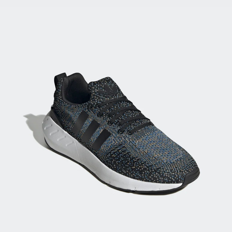 Jual Sepatu Lari Adidas Swift Run 22 Core Black Original Gz3508 - v3.ncrsport.com