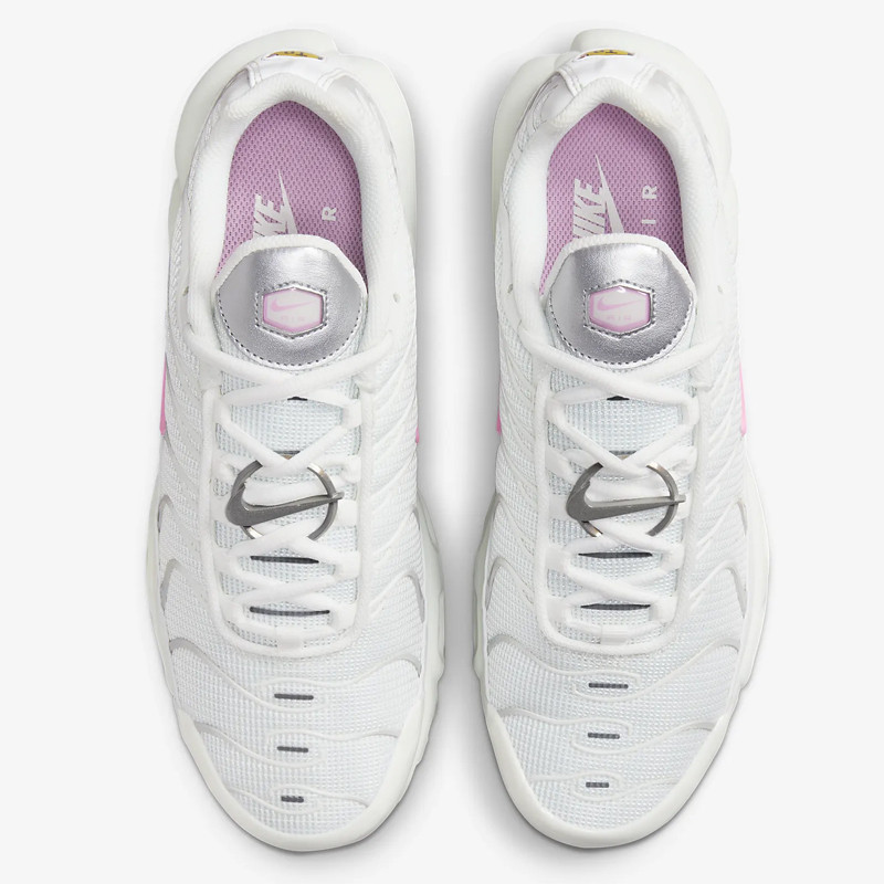 Jual Sepatu Sneakers Wanita Nike Wmns Air Max Plus Summit White Original Hf0107-100 - v3.ncrsport.com