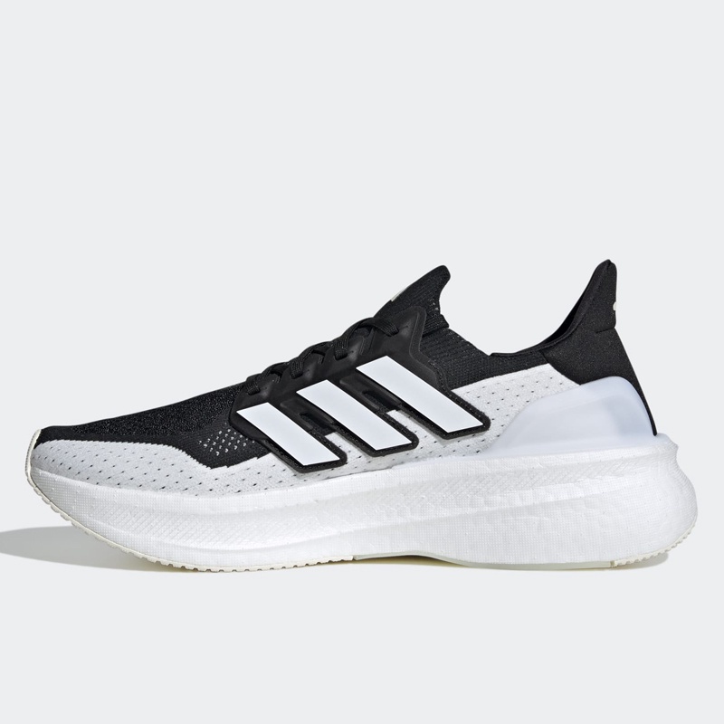 Jual Sepatu Lari Adidas Ultraboost 5 Black White Original If1480 - v3.ncrsport.com