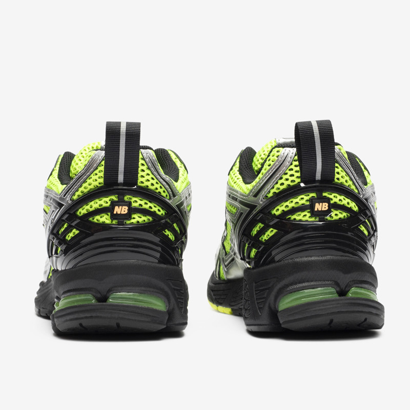 Jual Sepatu Sneakers New Balance 1906R Green Original M1906Rcg - v3.ncrsport.com