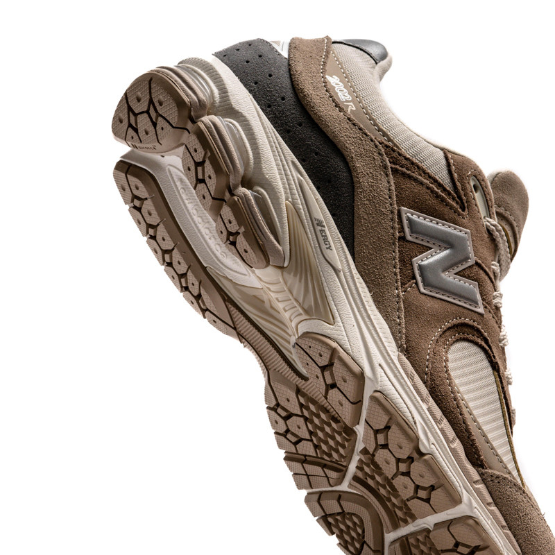 Jual Sepatu Sneakers New Balance 2002R Beige Original M2002Rsi - v3.ncrsport.com