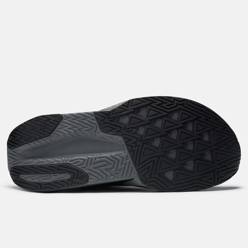 Jual Sepatu Lari New Balance Fuelcell Rebel V5 Black With Castlerock And Silver Metallic Original Mfcxlc5 - v3.ncrsport.com