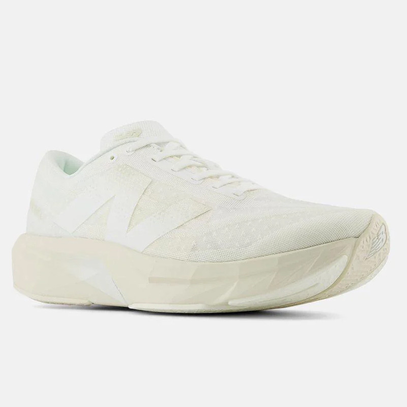 Jual Sepatu Lari New Balance Fuelcell Rebel V4 White Linen Original Mfcxlj40 - v3.ncrsport.com