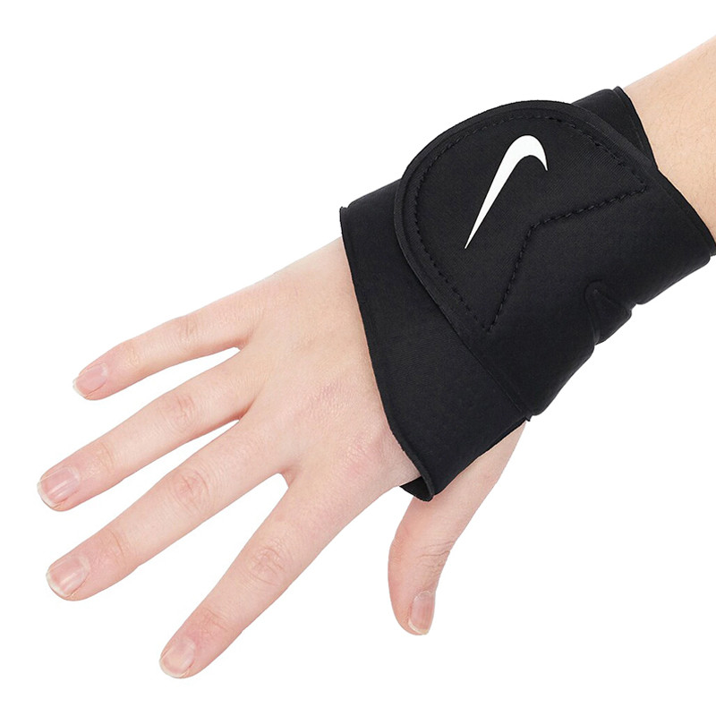 Jual Aksesoris Training Nike Pro Wrist And Thumb Wrap 3.0 Black Original N.100.0679.010.Os - v3.ncrsport.com