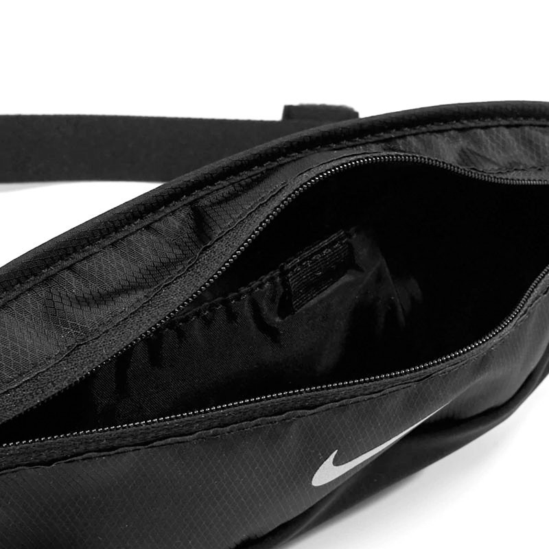 Jual Tas Lari Nike Small Capacity 2.0 Waistpack Black Original N0001386082Os - v3.ncrsport.com