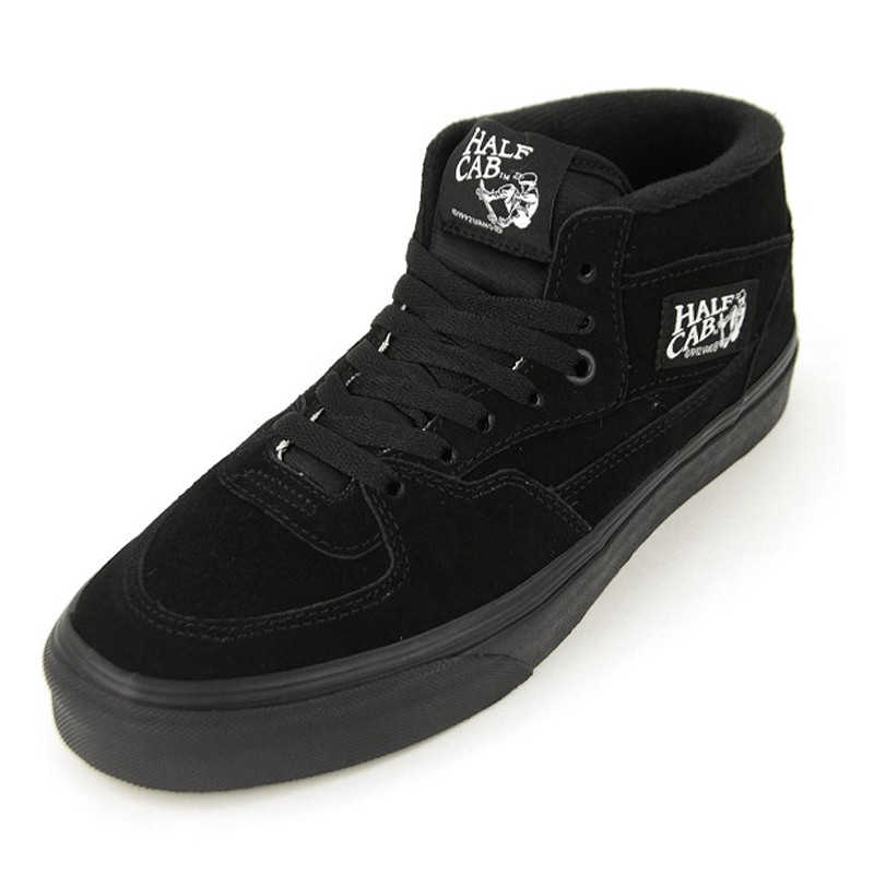 Jual Sepatu Sneakers Vans Ua Half Cab Black Original Vn000Dz3Bka - v3.ncrsport.com