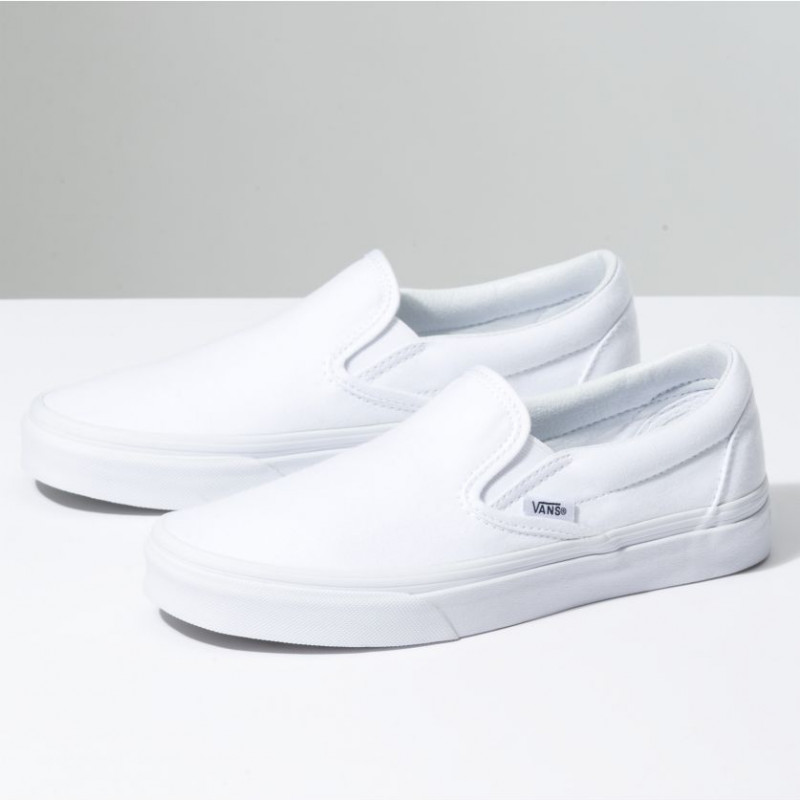 Jual Sepatu Sneakers Vans Ua Classic Slip-On White Original Vn000Eyew00 - v3.ncrsport.com