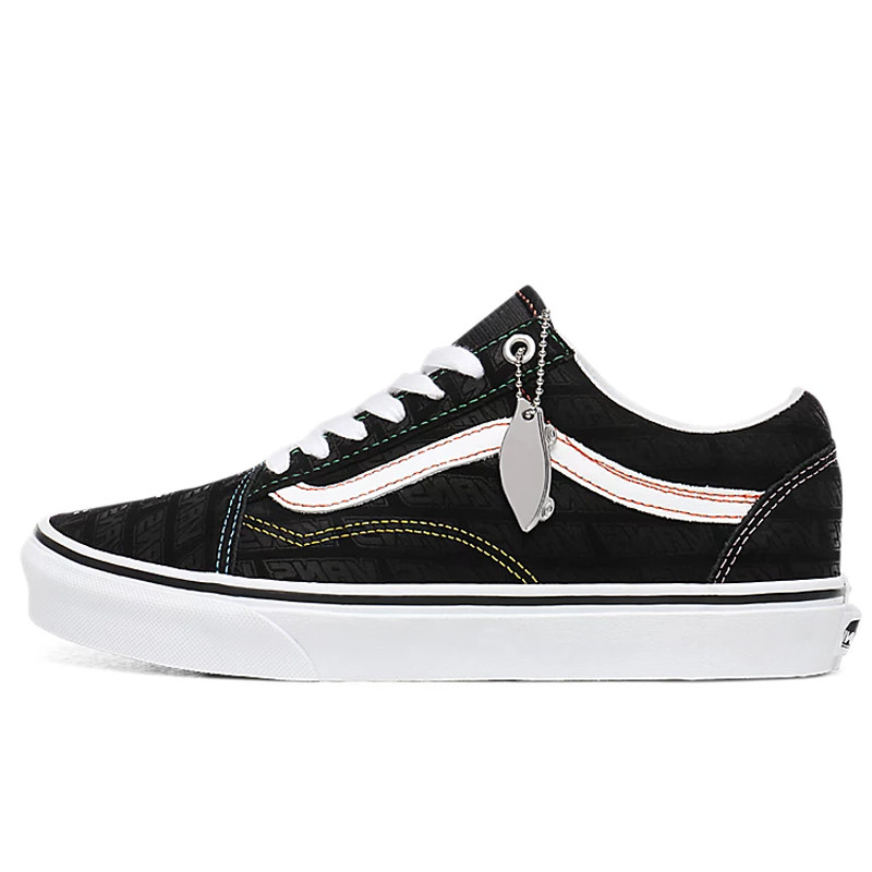 Jual Sepatu Sneakers Vans Emboss Old Skool Black Original Vn0A4U3Bx00 - v3.ncrsport.com