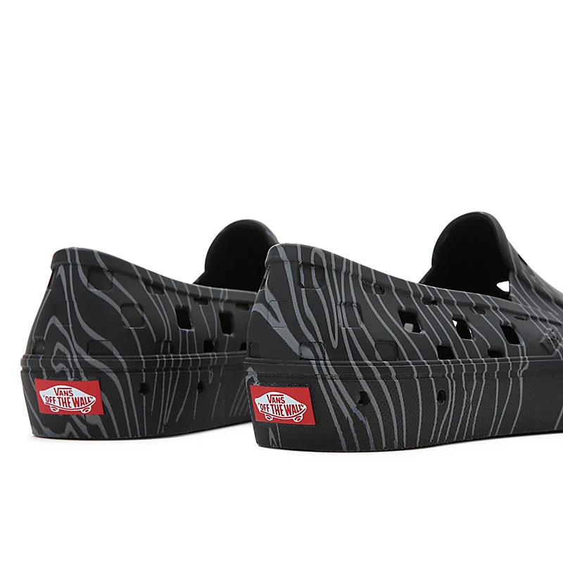 Jual Sepatu Sneakers Vans X Nathan Florence Slip-On Trk Black Original Vn0A5Hf8N42 - v3.ncrsport.com