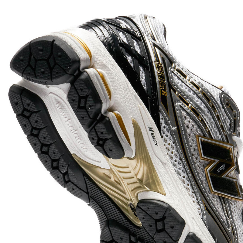 Jual Sepatu Sneakers New Balance 1906R Metallic Gold Original M1906Ra - v3.ncrsport.com