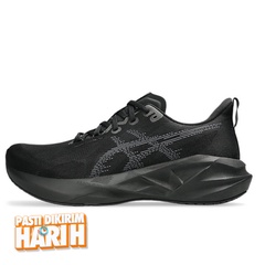 Beli Sepatu Lari Asics Novablast 5 Men Standard Black Original 1011B974.002 Beli Sepatu Lari Asics Novablast 5 Men Standard Black Original 1011B974.002